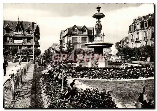 Cartes postales moderne Deauville Plage Fleure Place Morny