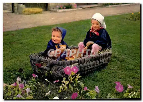 Cartes postales moderne Folklore De France La Normandie Enfants