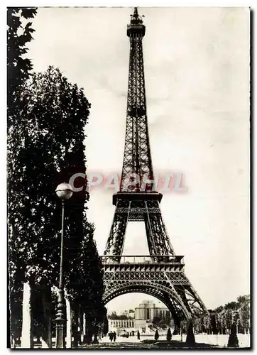 Cartes postales moderne Paris La Tour Eiffel