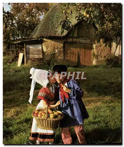 Cartes postales moderne Folklore Normand Vit en pres d&#39me pou que Enfants Folklore