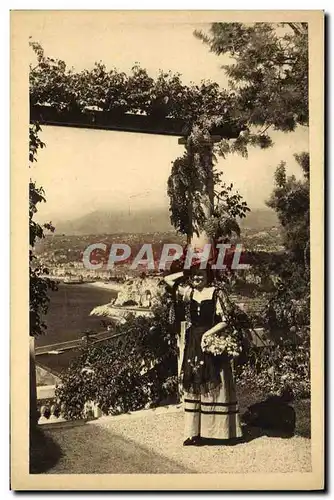 Cartes postales Nice Entre les Pergolas Costume du Pays Femme Folklore