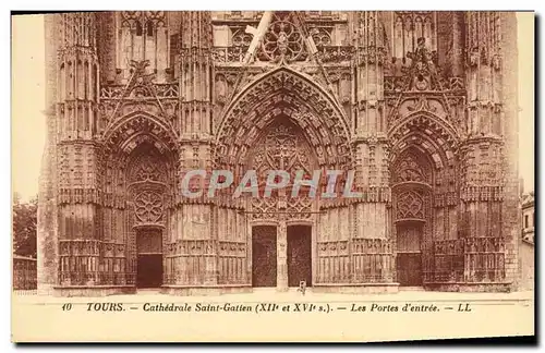 Cartes postales Tours Cathedrale Saint Gatien Les portes d&#39entree