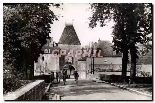 Cartes postales moderne Noyers Sur Serein Vieille Porte du 12eme dite d'Avallon Velo Enfants