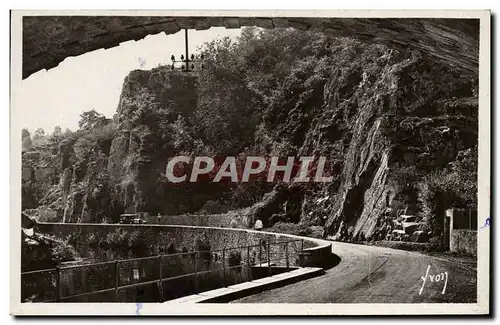 Cartes postales moderne Avallon Les Rochers A Cousin Le Pont