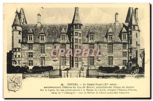 Ansichtskarte AK Nevers Le Palsis Ducal Anciennement Chateau Du Duc De Nevers Actuellement Palais De Justice