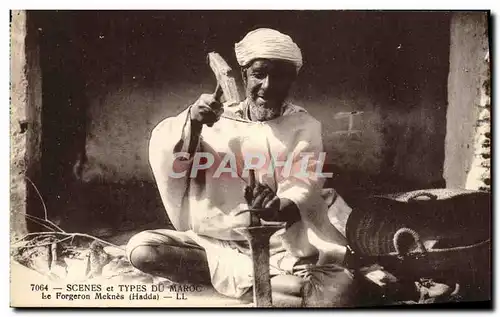 Cartes postales Scenes Et Types Du Maroc Le Forgeron Meknes