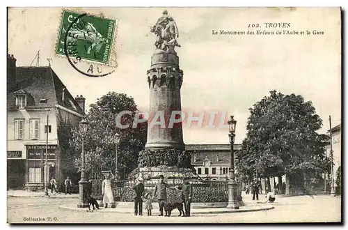 Cartes postales Troyes Le Monumnet Des Enfants De l'Aube Et La Gare