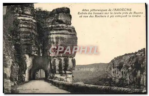 Cartes postales Sites Pittoresque l&#39Ardeche Entree Des Tunnels Sur La Route Pres De Ruoms Et Vue Des Rochers