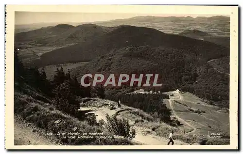 Ansichtskarte AK Puy de Dome A Chemin en Montant la Voie Romaine