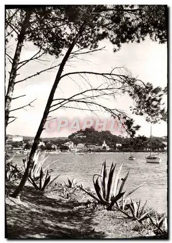 Cartes postales moderne Porquerolles Le Port