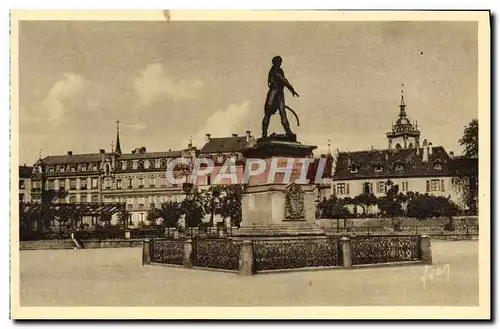 Ansichtskarte AK Colmar Place Rapp Statue du general et tour de la cathedrale