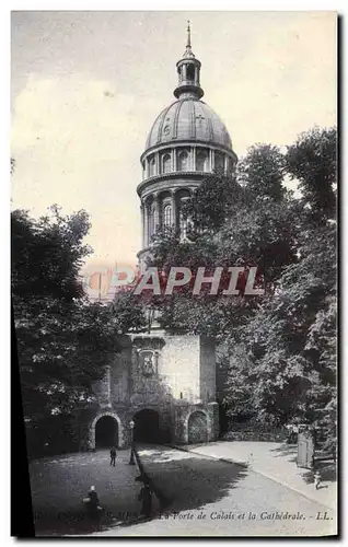 Cartes postales La Porte De Calais Et La Cathedrale