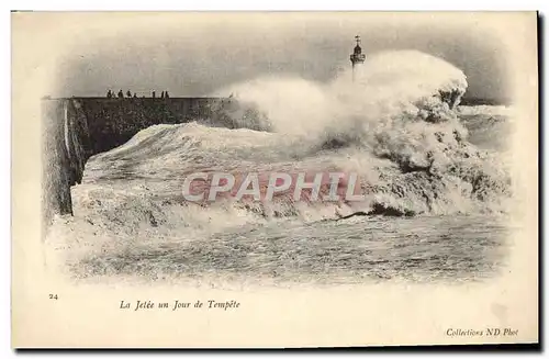 Cartes postales La Jetee Un Jour De Tempete