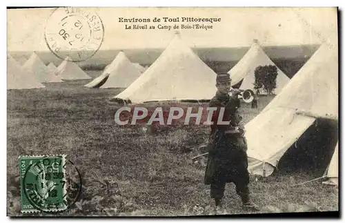 Cartes postales Le Reveil au Camp de Bois I&#39Eveque Militaria