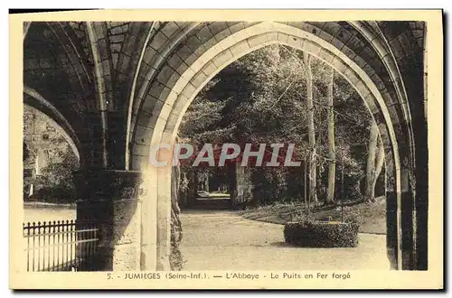 Cartes postales Jumieges L&#39Abbaye Le Puits en Fer Forge