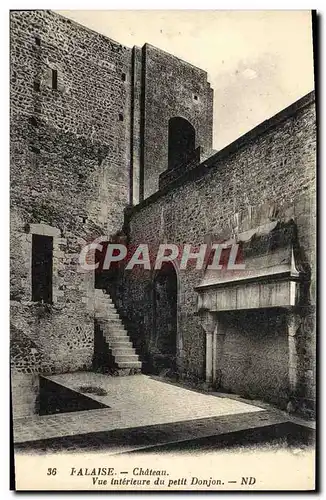 Ansichtskarte AK Falaise Chateau Vue Interieure du petit donjon