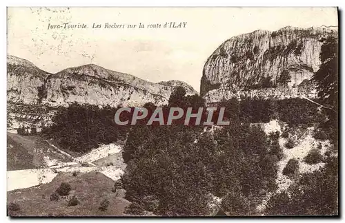 Cartes postales Jura Touriste Les Rochers sur la route d&#39ilay