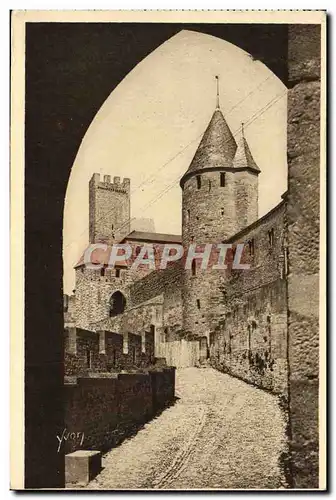 Cartes postales Carcassonne L&#39Avant Porte et la tour de la justice