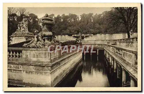 Cartes postales Nimes Les jardins de la fontaine