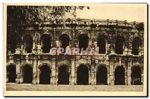 Cartes postales Nimes Les Arenes