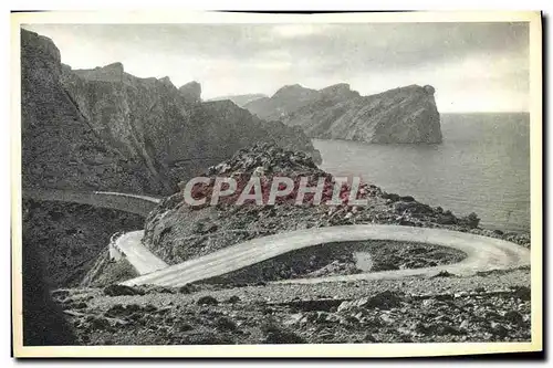 Cartes postales moderne Lacets de route pres de la cote