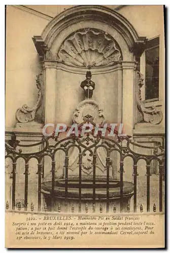 Cartes postales Bruxelles Manneken Pis En Soldat Francais