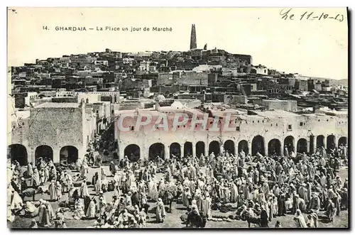 Cartes postales Ghardaia La Place Un Jour De Marche