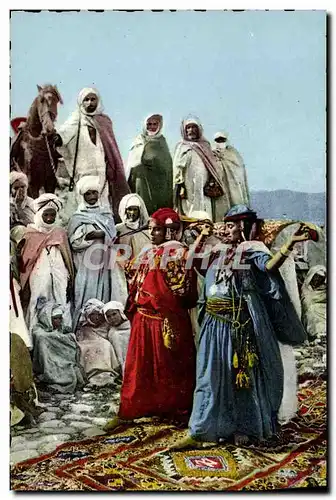 Cartes postales Scenes and Types d&#39Afrique du Nord La danse du foulard Femmes
