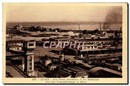 Cartes postales Alger Les Gares maritimes et les Batiments des Cies Transatlantique et Mixte Bateau