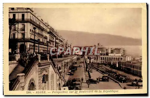 Cartes postales Alger Perspective sur le Boulevard de la Republique