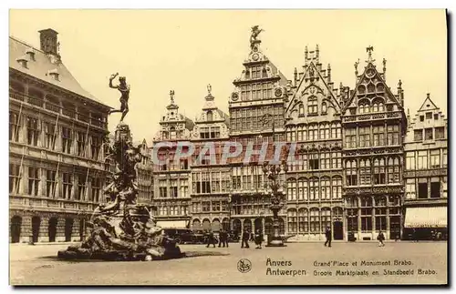 Cartes postales Anvers Grand place et monument Brabo