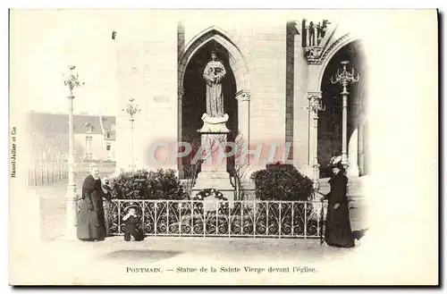 Cartes postales Pontmain Statue de la Sainte Vierge devant l&#39Eglise