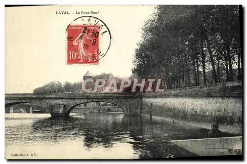 Ansichtskarte AK Laval Le Pont Neuf