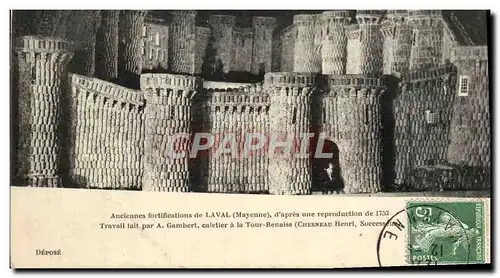 Cartes postales Anciennes fortifications de Laval d&#39apres une reproduction de 1753