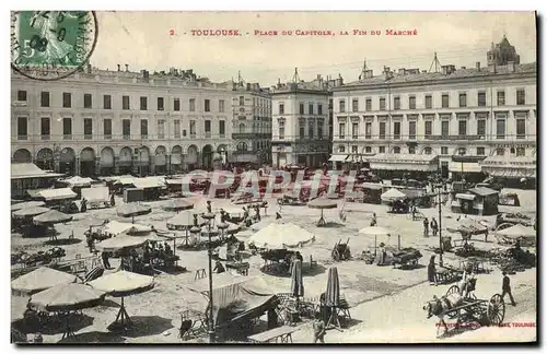 Cartes postales Toulouse Place Du Capitole La Fin du Marche