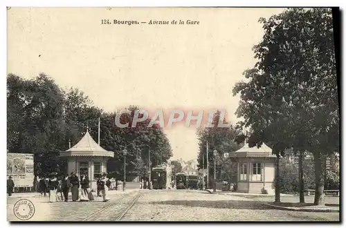 Cartes postales Bourges Avenue de la Gare Tramways