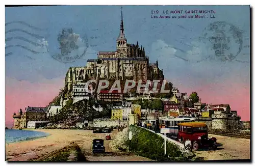 Cartes postales Le Mont Saint Michel Les Autos au pied du Mont Automobile