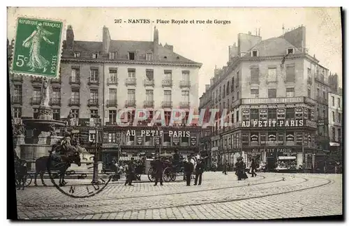 Cartes postales Nantes Place Royale et rue de Gorges Magasin Au petit Paris