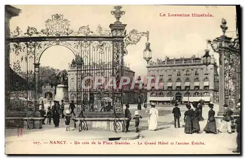 Ansichtskarte AK Nancy Un Coin de la Place Stanislas Le Grand Hotel et l&#39ancien Eveche