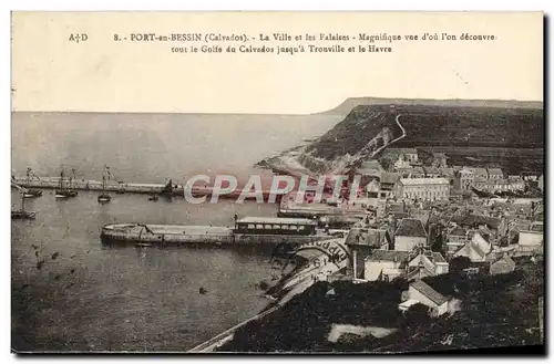 Ansichtskarte AK Port en Bessin La Ville et les Falaises Golfe du Calvados jusqu&#39a Trouville et le Havre