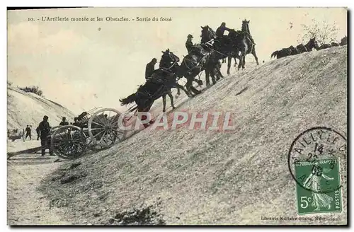 Cartes postales L&#39Artillerie Montee Et Les Obstacles sortie Du Fosse Chevaux Militaria Mailly le Camp