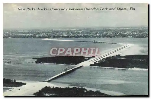Ansichtskarte AK New Rickenbacker Causeway Between Crandon Park And Miami Fla