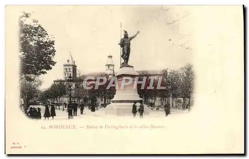 Ansichtskarte AK Bordeaux Statue de Vercingetorix et allees Damour