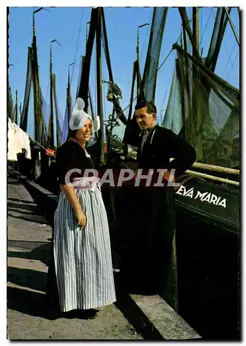 Cartes postales moderne Volendam Folklore Bateaux Peche