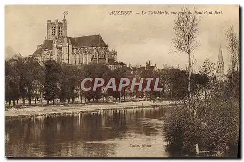 Ansichtskarte AK Auxerre La Cathedrale Vue Prise Du Pont Paul Bert