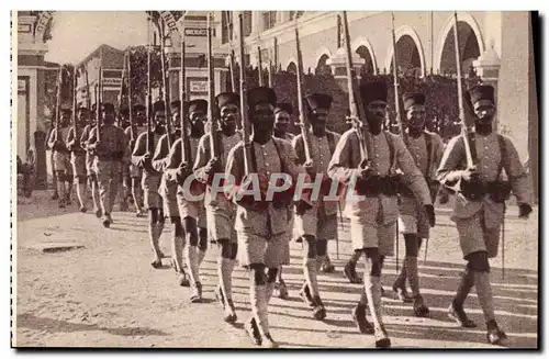 Cartes postales Troupes Coloniales Cibayes de l&#39Inde Miltiaria