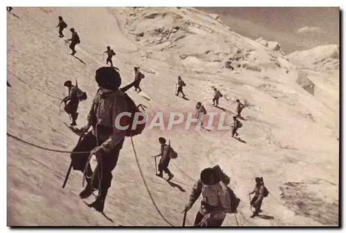 Ansichtskarte AK Manoeuvres En Haute Montagne Chasseurs alpins Militaria