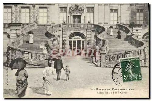 Ansichtskarte AK Palais de Fontainebleau L&#39Escalier du Fer a Cheval