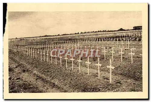 Cartes postales Cimetiere National de National de Douaumont Militaria