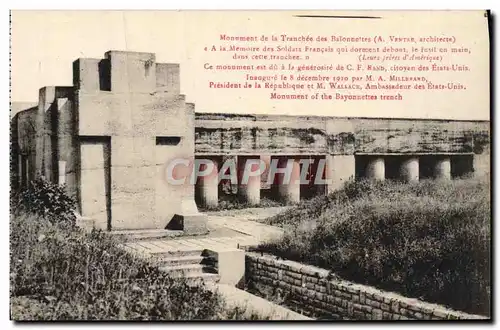 Cartes postales Monument des tranchees des baionnettes Militaria